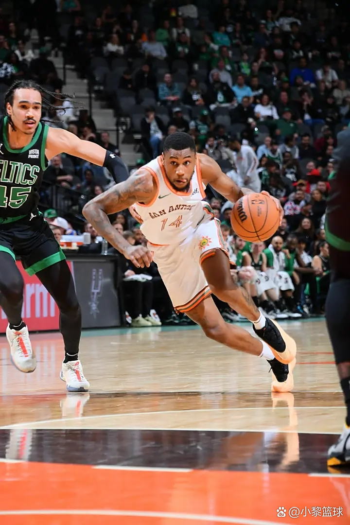 马刺爆冷凯尔特人,米切尔高光表现的简单介绍 马刺爆冷凯尔特人,米切尔高光表现的简单介绍