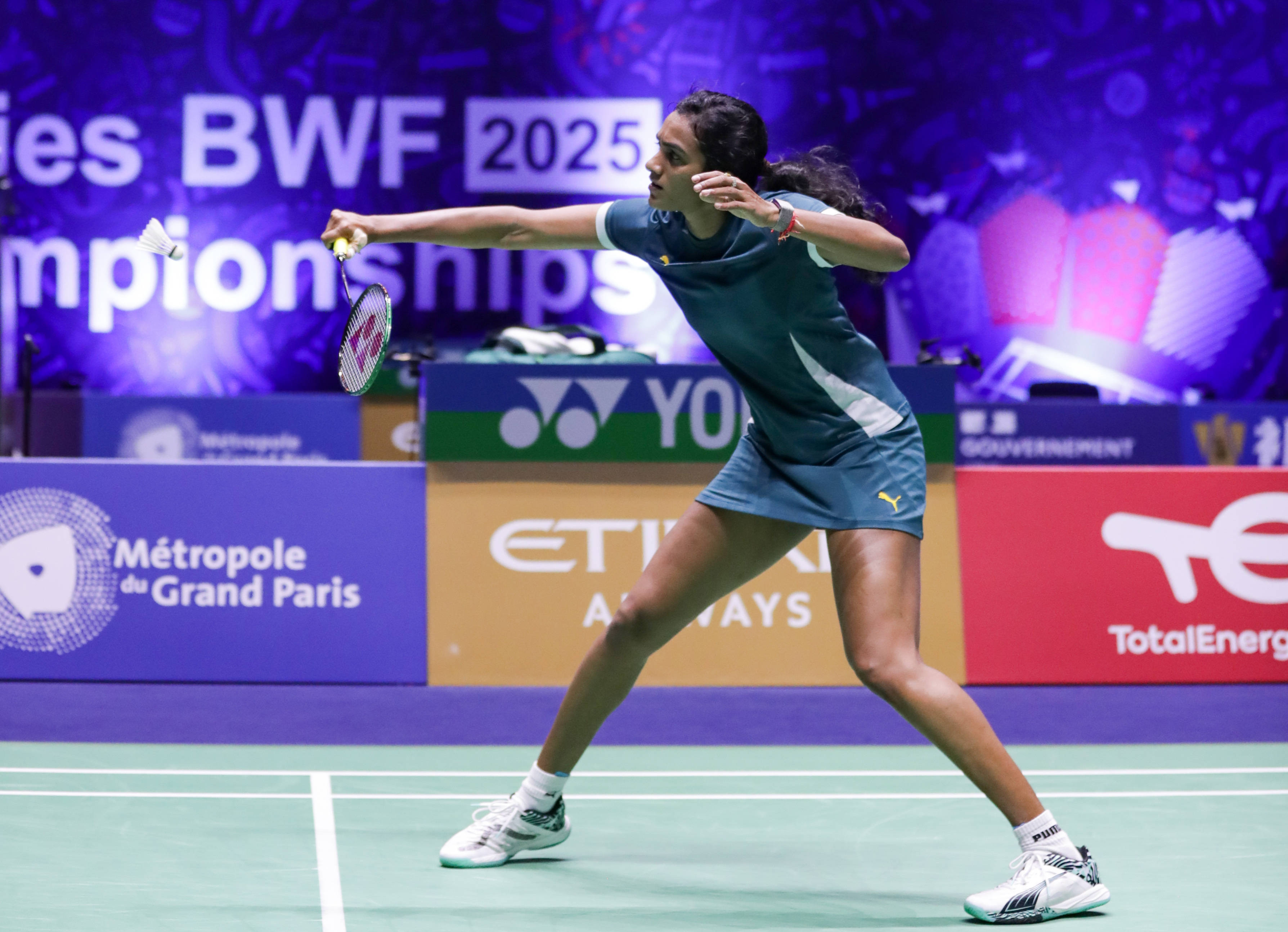 lpl官网-英格兰羽毛球队爆冷日本羽毛球队，辛杜爆发神勇的简单介绍