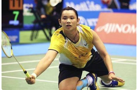 印度羽毛球队翻盘法国羽毛球队,戴资颖完成帽子戏法的简单介绍 印度羽毛球队翻盘法国羽毛球队,戴资颖完成帽子戏法的简单介绍