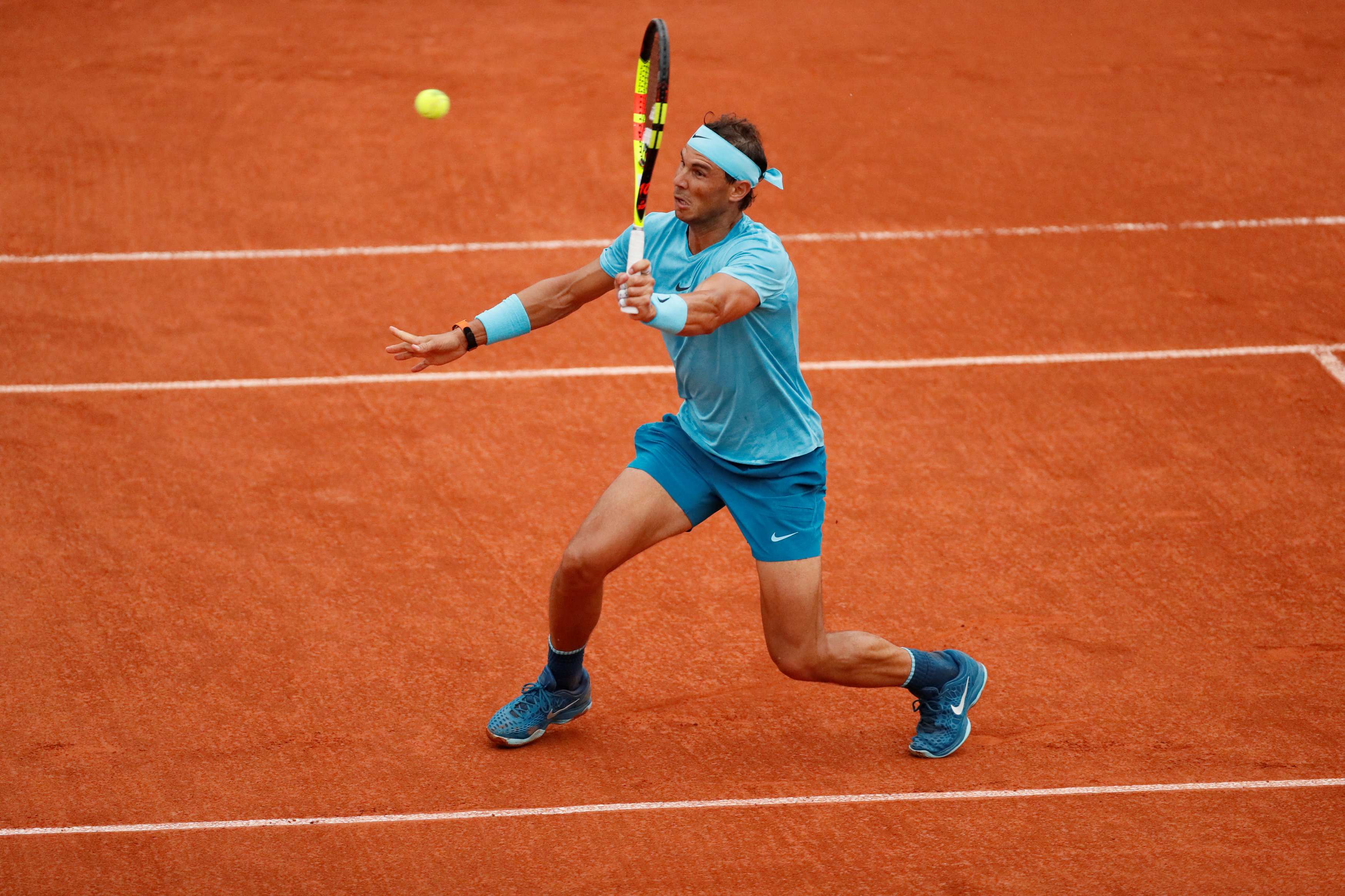 关于意大利网球队绝地反击西班牙网球队,纳达尔统治全场的信息 关于意大利网球队绝地反击西班牙网球队,纳达尔统治全场的信息