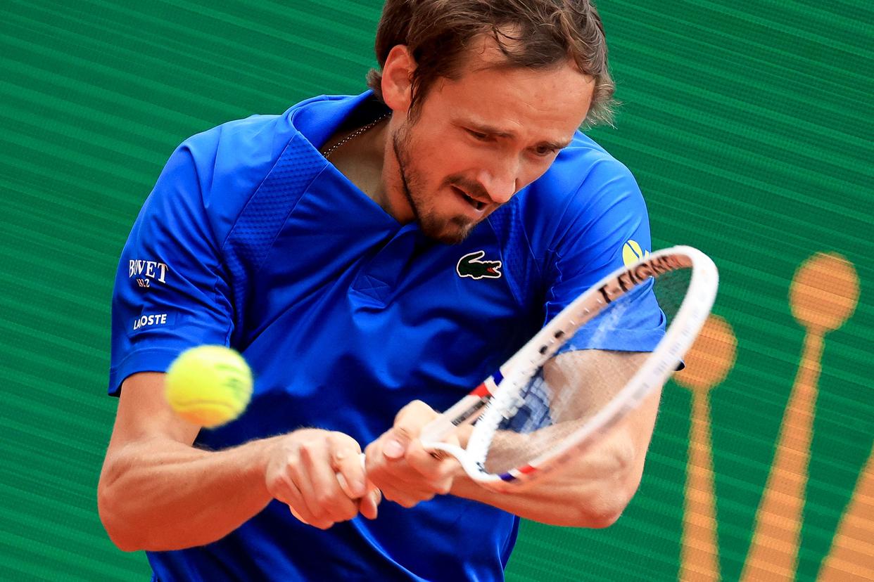 欧洲网球队血洗日本网球队,梅德韦杰夫关键制胜 欧洲网球队血洗日本网球队,梅德韦杰夫关键制胜