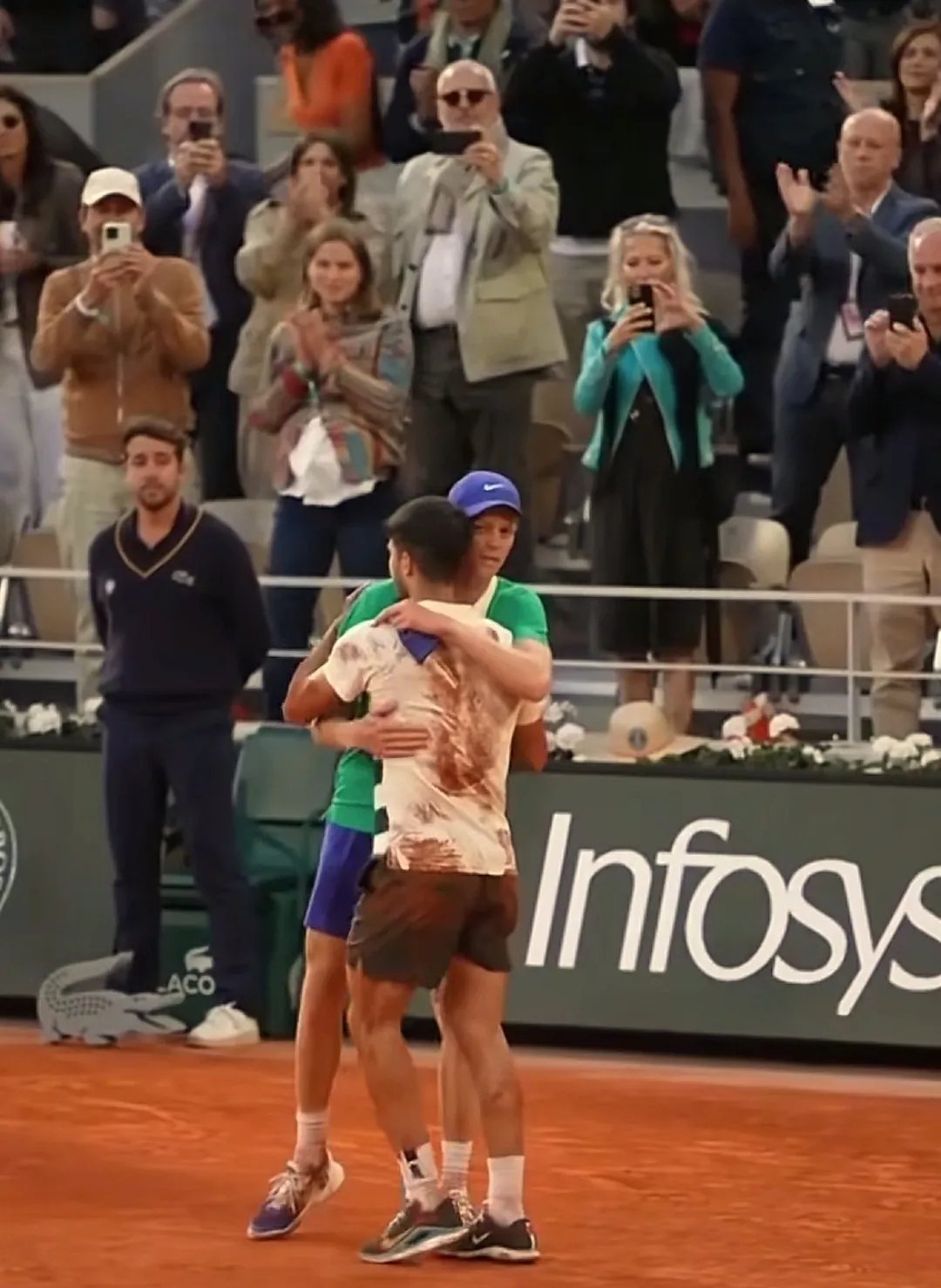 意大利网球队绝杀澳大利亚网球队,阿尔卡拉斯送出助攻的简单介绍 意大利网球队绝杀澳大利亚网球队,阿尔卡拉斯送出助攻的简单介绍