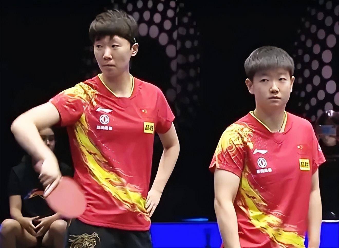 包含恒大客场轻松取胜,横扫对手领先积分榜的词条 包含恒大客场轻松取胜,横扫对手领先积分榜的词条