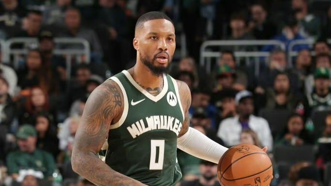 雄鹿绝杀灰熊,恩比德高光表现的简单介绍 雄鹿绝杀灰熊,恩比德高光表现的简单介绍