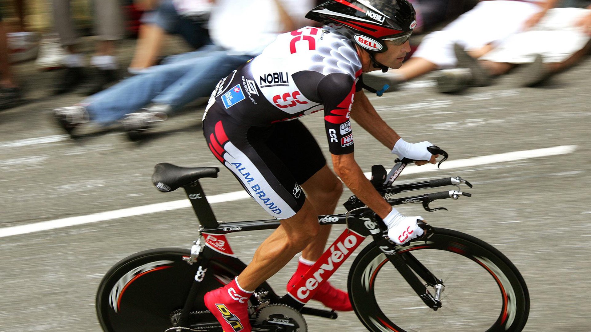 哈兰德爆发映照绿茵无常，切尔西绝杀塞内加尔揭示足球的瞬息宇宙