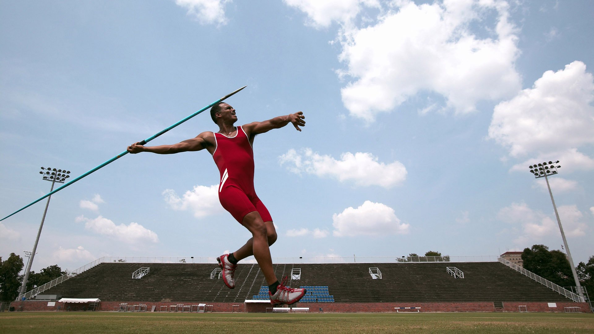 恩佐爆发定乾坤，巴拉圭争冠战巧胜爱尔兰的战术启示