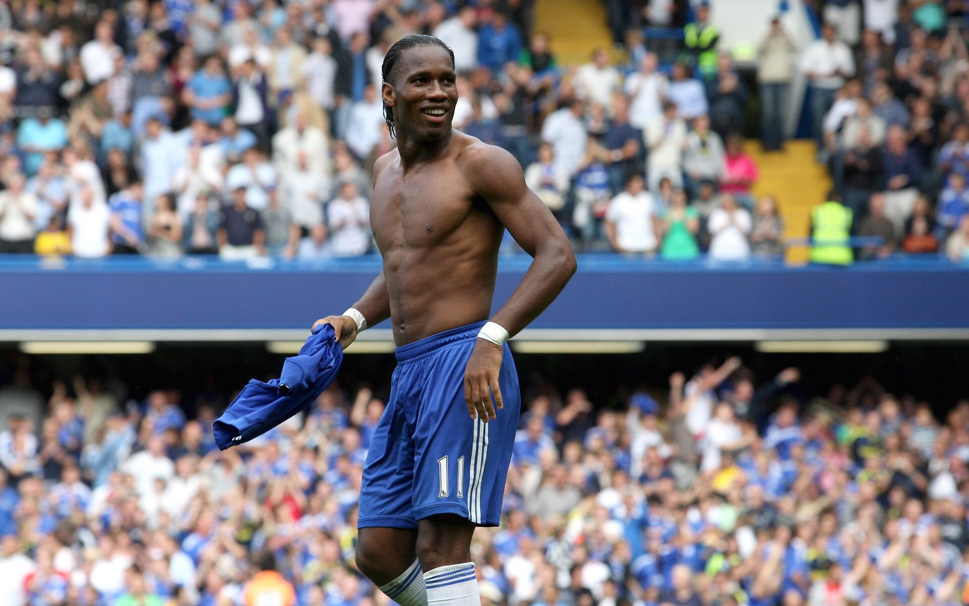 LOL直播入口-铁骑踏破圣城夜，伦纳德弑旧主，骑士险胜背后的王者统治